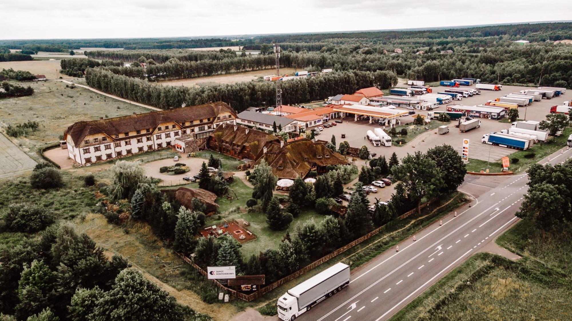 Hotel Pajero Horbów Dış mekan fotoğraf