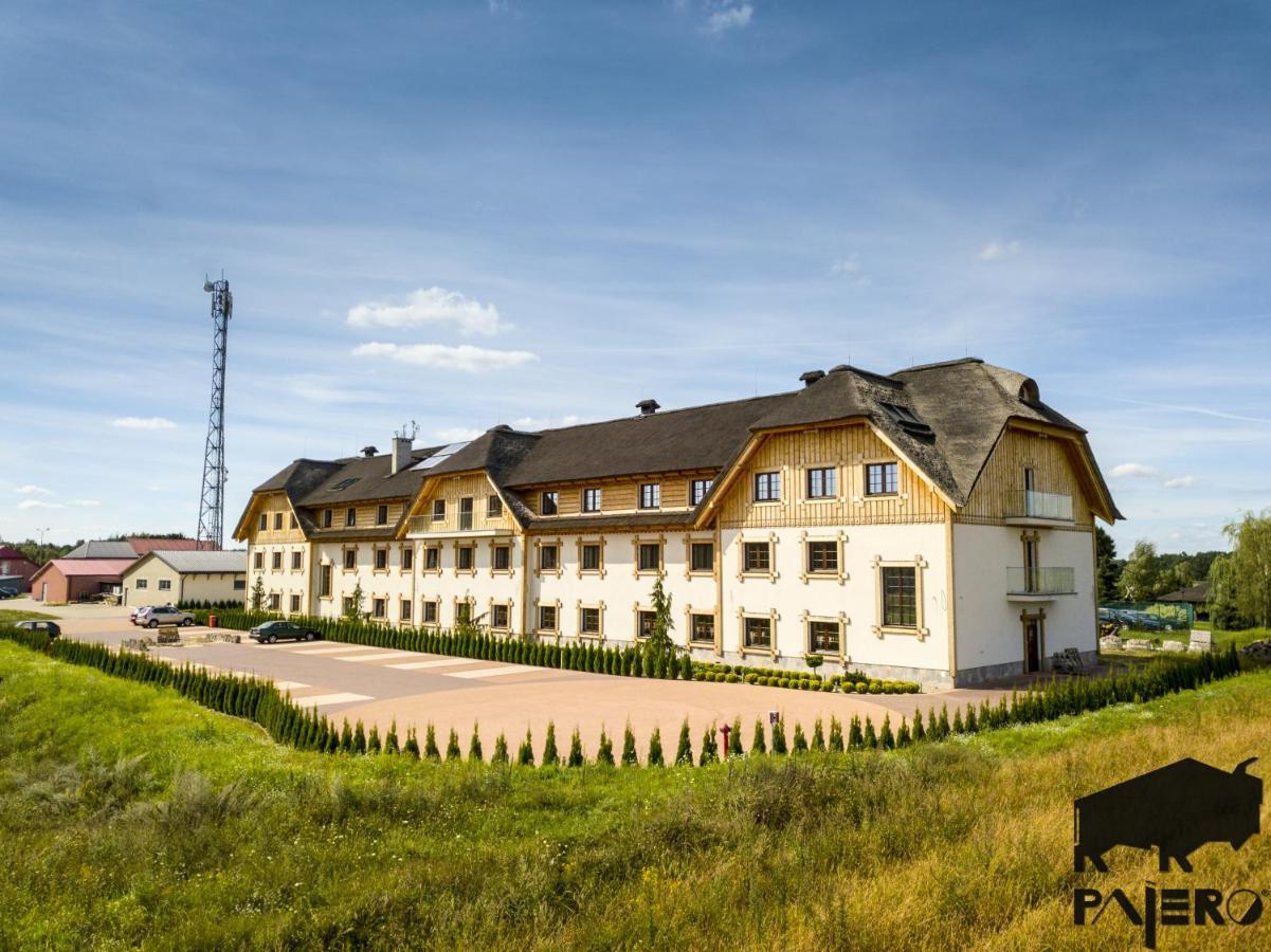 Hotel Pajero Horbów Dış mekan fotoğraf